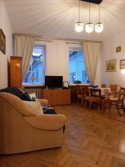 Apartamenty - Mi Stare Miasto Warsawa Bagian luar foto